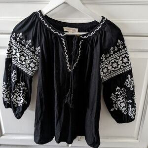 Bohemian top by Solitaire Anthropology size small embroidered tassels sm…